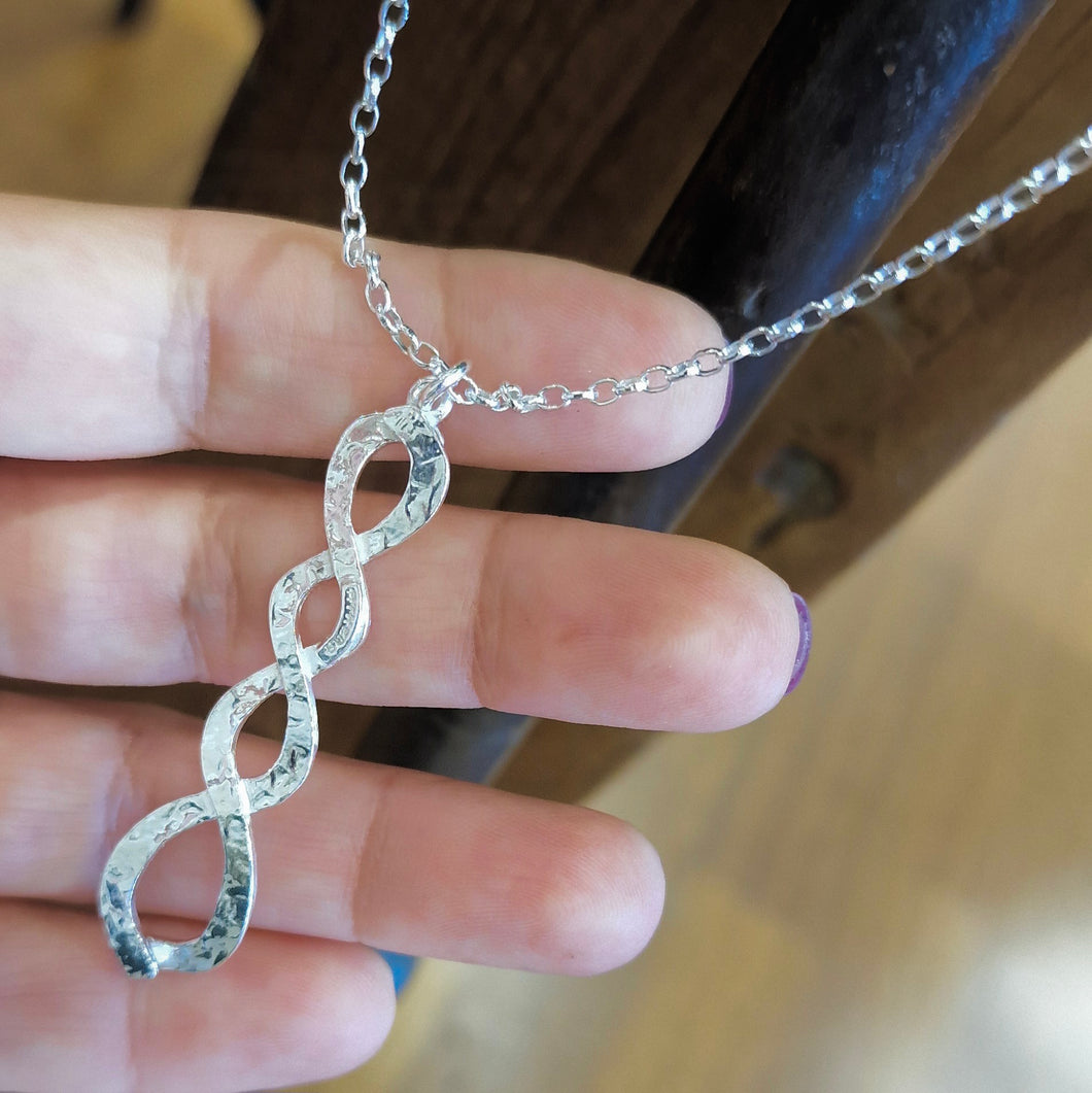Collana Luce in argento naturale
